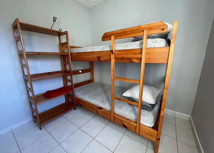 Maison Familiale Pres De La Avec Grand Jardin Et Parking Prive - Fr-1-413-108 Capbreton